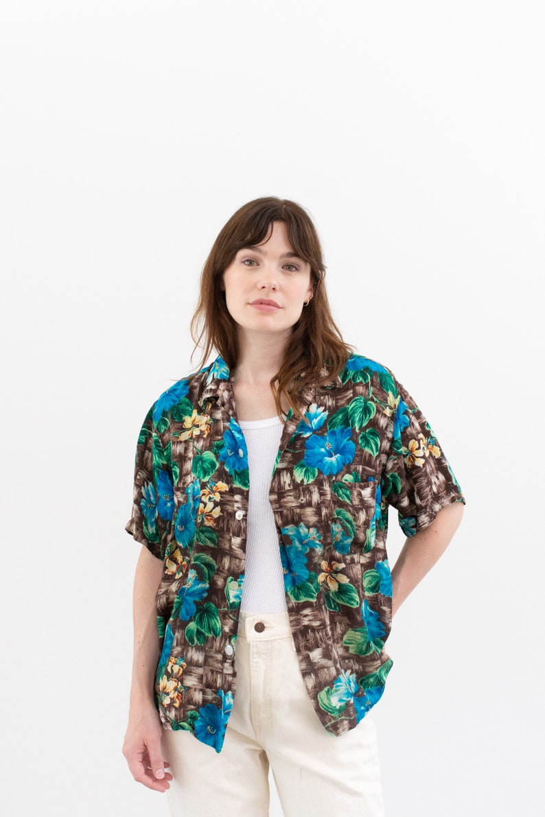 Vintage Blue Green Tropical Hawaiian Rayon Patterned Shirt Unisex 80s Unisex Blouse L image 3