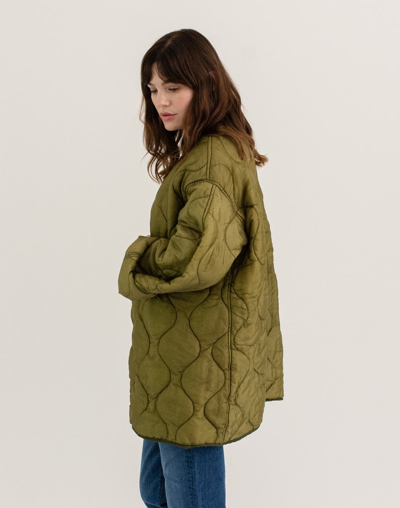 Vintage Long Green Liner Jacket White Buttons Wavy Quilted Nylon Coat L XL LI100 image 5