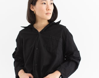 The Potter Shirt in Black | Vintage Long Sleeve Shirt | Wrapped Buttons Simple Blouse | Cotton Work Shirt | M