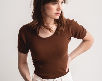 The Berlin Tee in Chocolate Brown | Vintage Ribbed Tee T Shirt | Rib Knit Tee | 100% Cotton | XS S