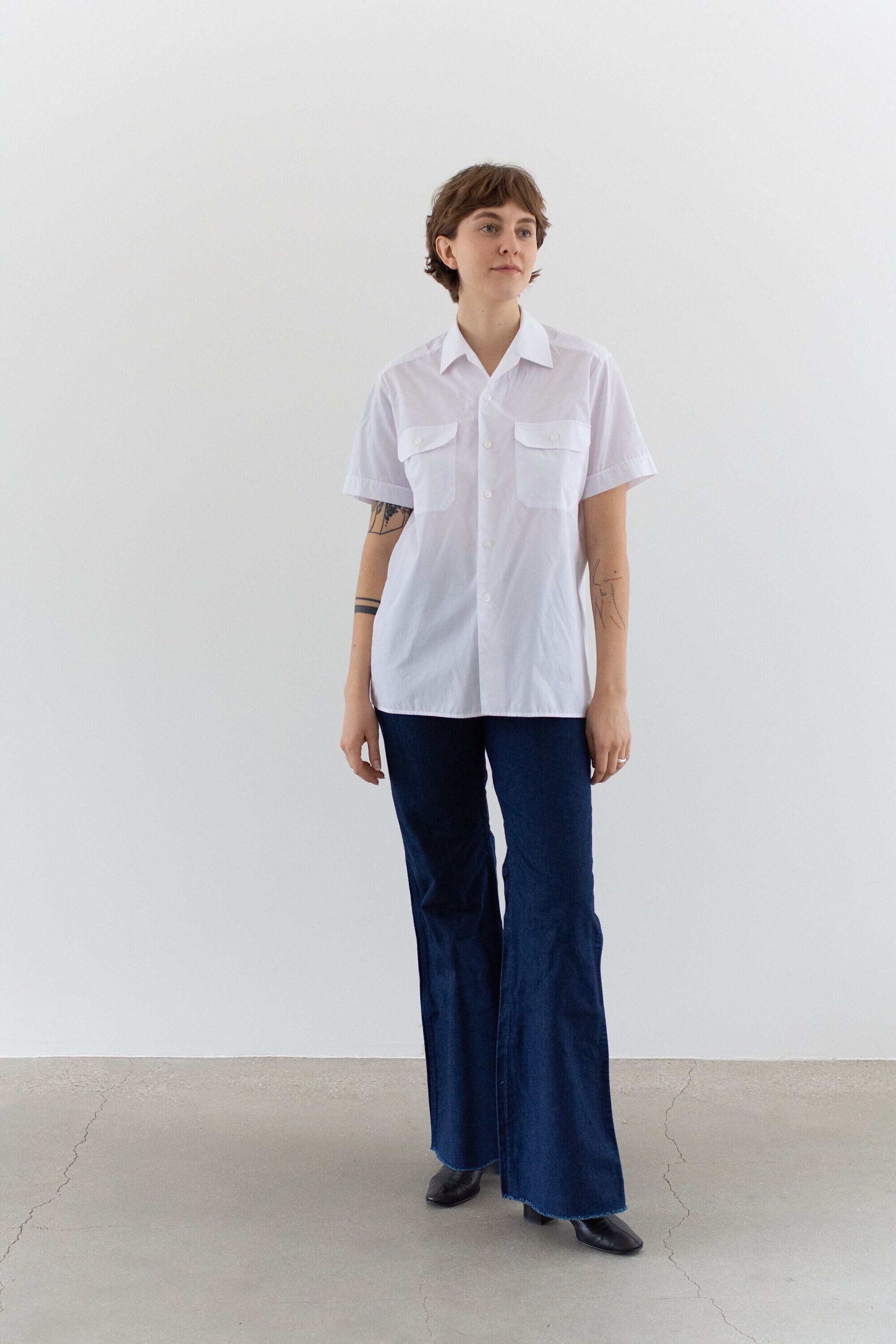 Vintage White Short Sleeve Simple Shirt 