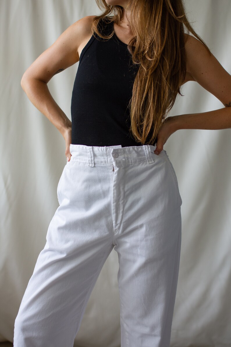 Vintage 27 28 Waist White Chino Pant Unisex High Waist 60s Cotton Chinos Made in USA Pants Zipper Fly image 5