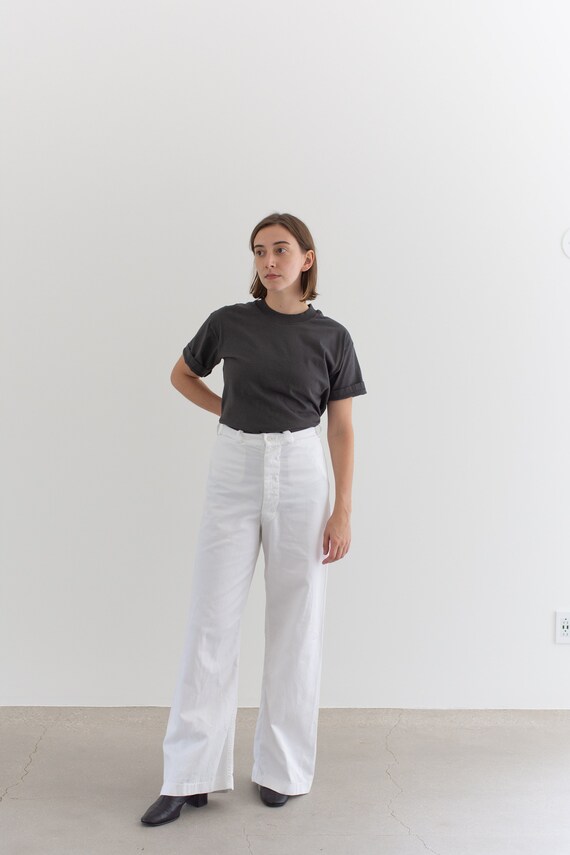 Vintage 28 Waist White Sailor Pant | High Rise But