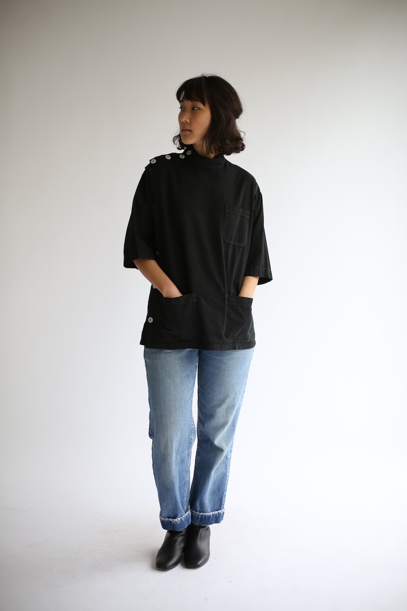 The Wardlea Smock in Black Vintage Overdye Side Button Painter Shirt Short Sleeve Studio Tunic Artist Smock S M image 2