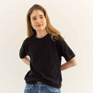 The Dresden Tee in Black | Unisex Contrast Stitching Vintage Thick Crew T Shirt | Worn in Crewneck Tee | S M |