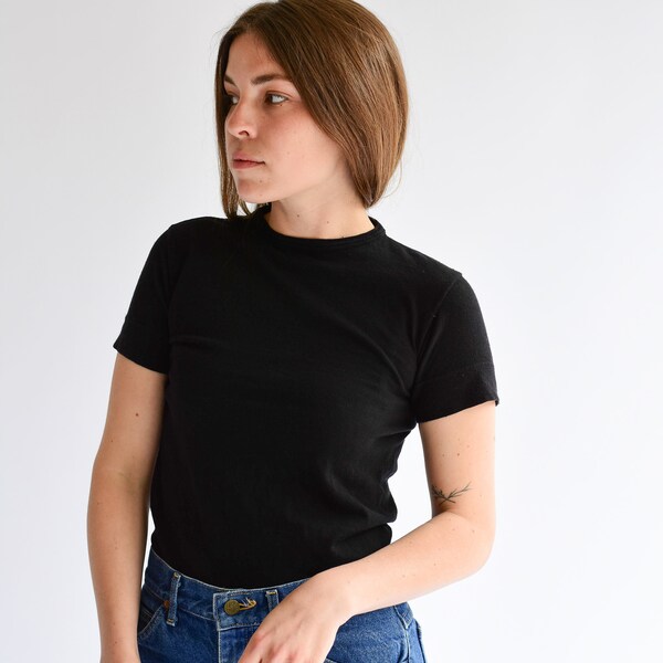 Imperfect Vintage 100% Cotton Black Crew neck Tee T-Shirt | Made in Spain | XS S | BT011