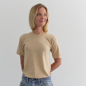 The Malaga Tee Sand Tee Shirt Crewneck 100% Cotton Layer T-Shirt S image 1