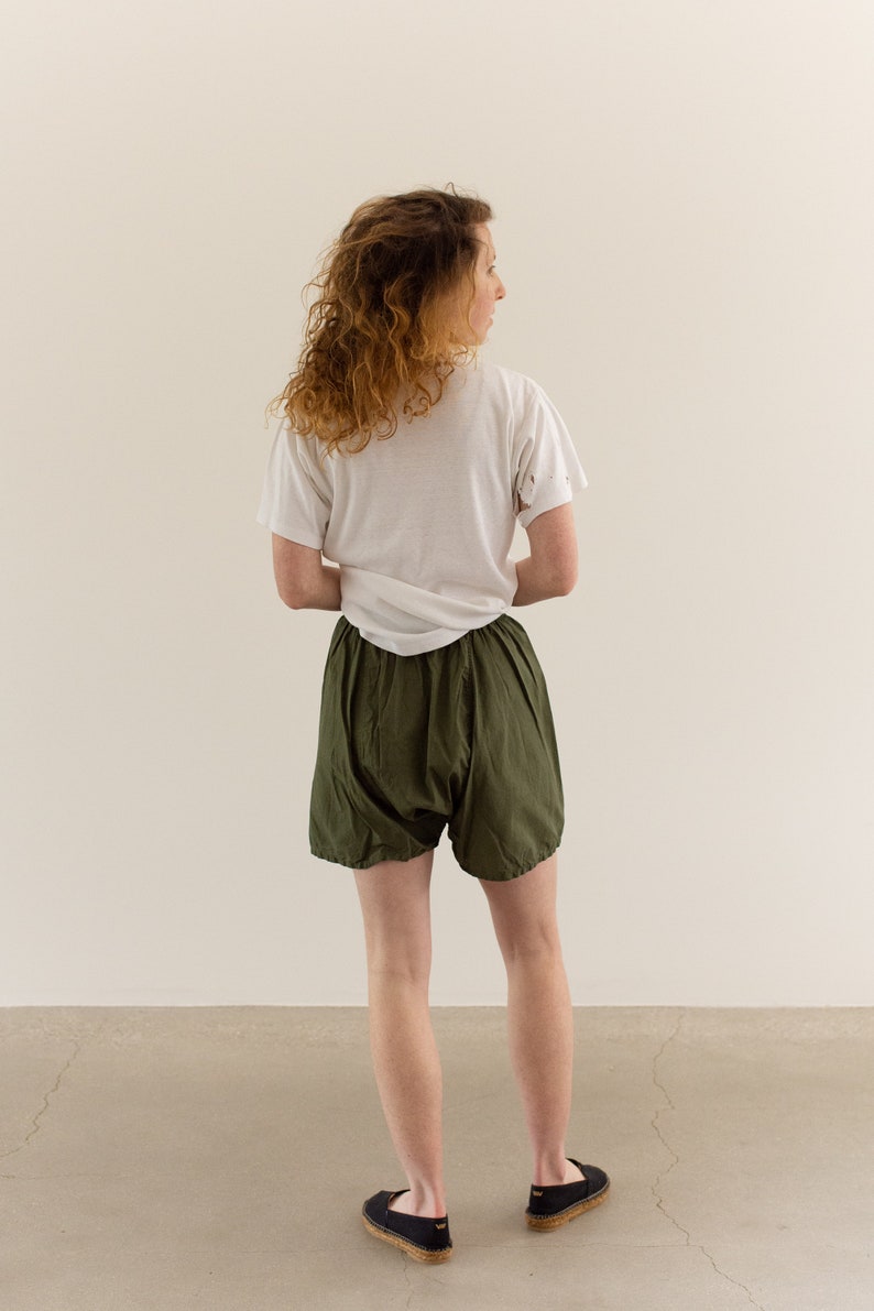 Vintage 20-26 Waist Cotton Poplin Pleat Green Fatigue Shorts Army Shorts Boxers Summer Pajamas XS image 7