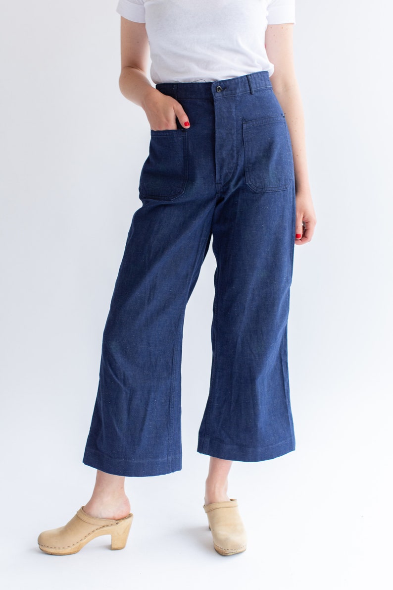 Vintage 27 28 29 Waist Button Fly High Rise Jeans Dark Wash wide Leg Flare Denim 60s Sailor Kick Flare Nautical 28” Waist x 28” Ins