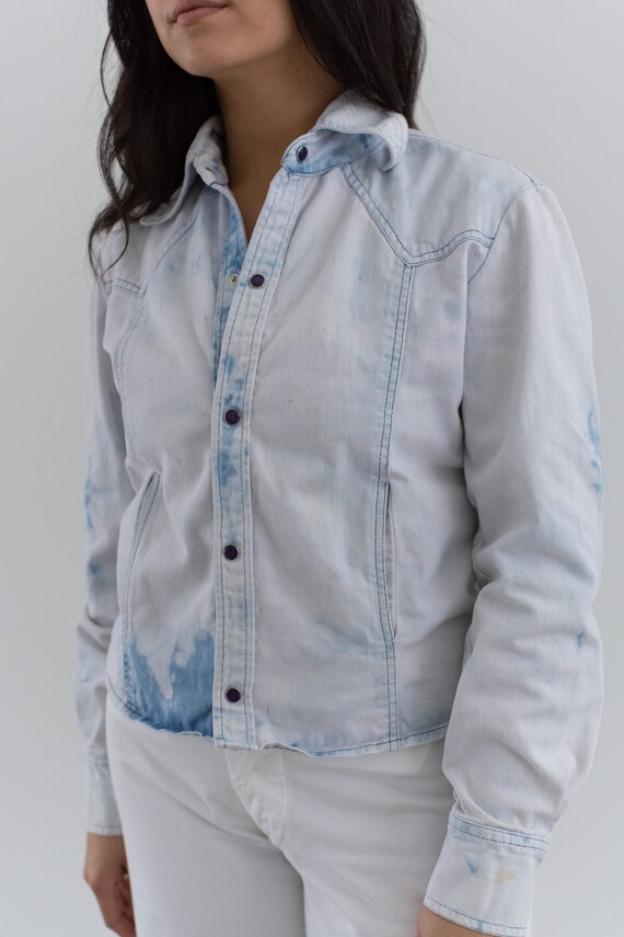 Vintage White Blue Tie Dye Snap Button 