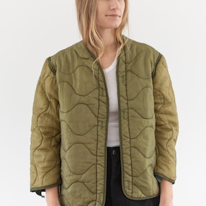 Vintage Two Tone Green Liner Jacket | Unisex Wavy Quilted Nylon Coat | XS S | LI316