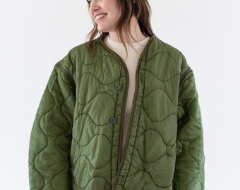 Vintage Green Liner Jacket | Unisex Wavy Quilted Nylon Coat | XL | LI250
