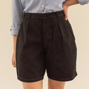 The Monaco Shorts | Vintage 26 27 28 29 30 31 32 33 Waist Black Cotton Pleated Shorts | Unisex Button Fly High Rise Workwear Pleats Chino