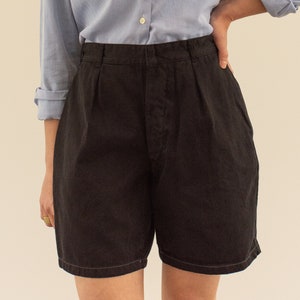 The Monaco Shorts | Vintage 26 27 28 29 30 31 32 33 34 Waist Black Cotton Pleated Shorts | Unisex Button Fly High Rise Workwear Pleats Chino