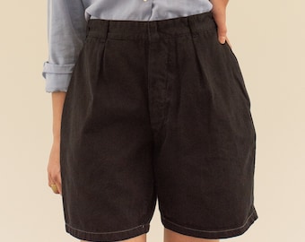 The Monaco Shorts | Vintage 26 27 28 29 30 31 32 33 34 Waist Black Cotton Pleated Shorts | Unisex Button Fly High Rise Workwear Pleats Chino