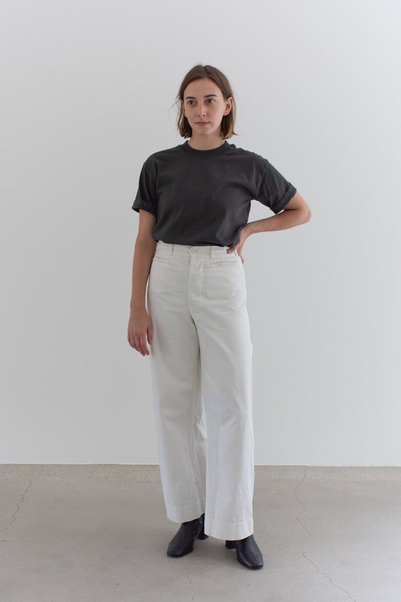 Vintage 27 Waist White Sailor Pant | High Rise But
