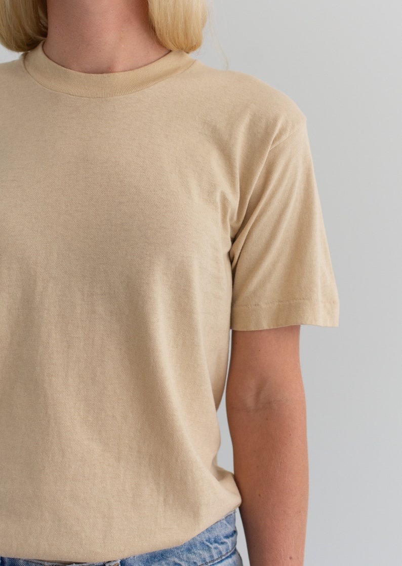 The Malaga Tee Sand Tee Shirt Crewneck 100% Cotton Layer T-Shirt S image 4