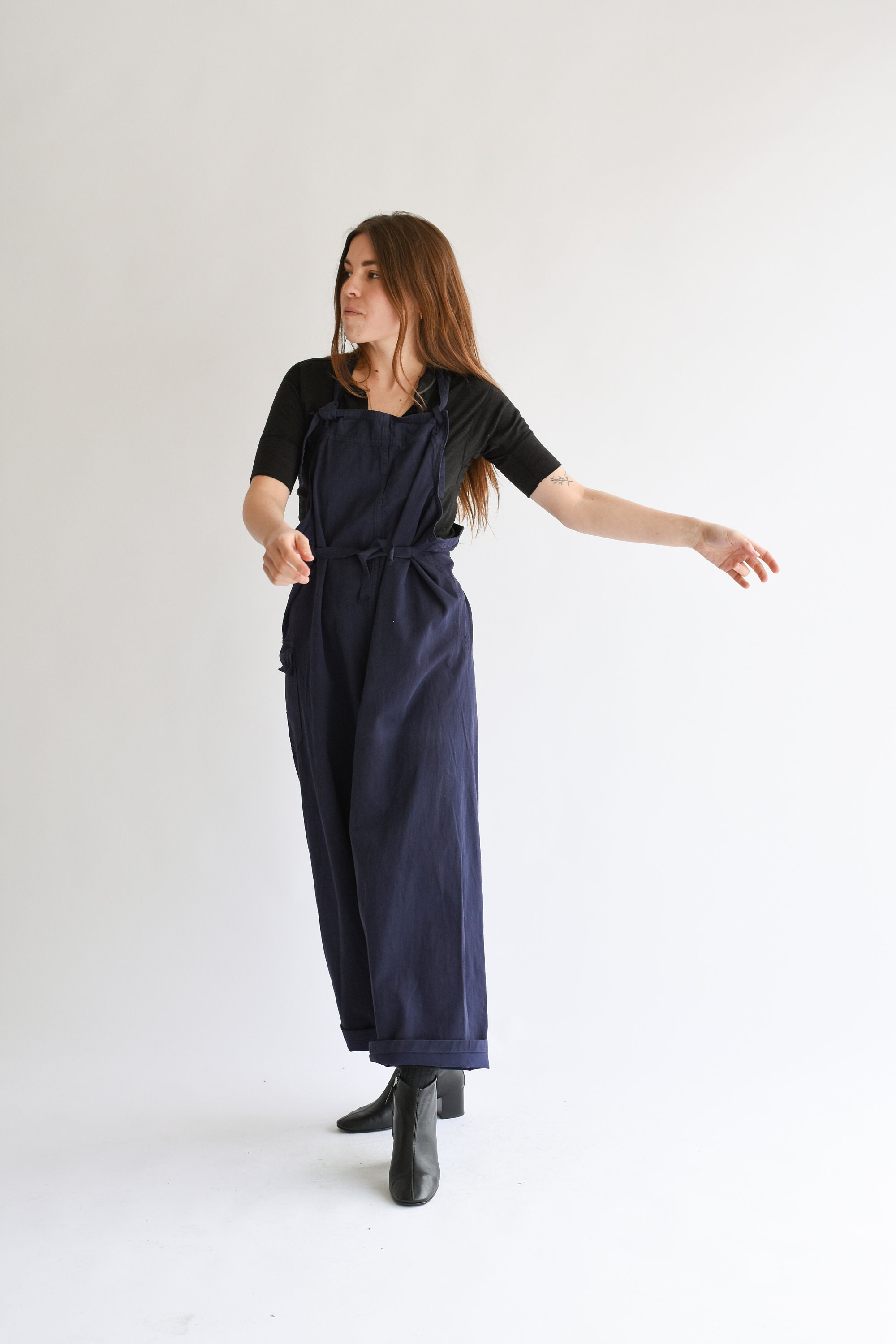 tie overalls
