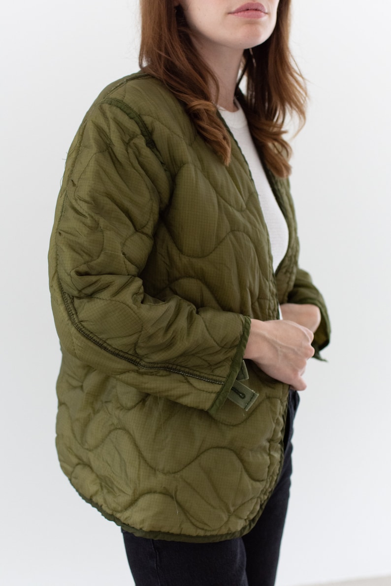 Vintage Green Liner Jacket Unisex Wavy Quilted Nylon Coat S LI206 image 5