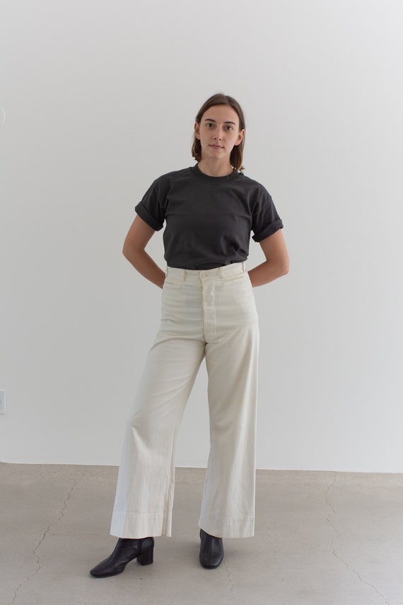 Vintage 28 Waist White Sailor Pant | High Rise But