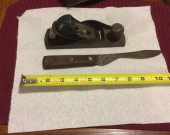 Stanley No. 220 Block Plane and Old Homemade Knife (Free Shipping)