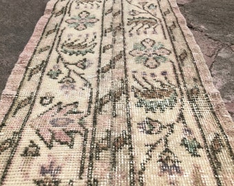 1’3x5’7/ Patchwork runner rug/ narrow runner rug/ oushak narrow runner rugs/ handmade runner rug/ turkish narrow runner rug/ anatolian rugs