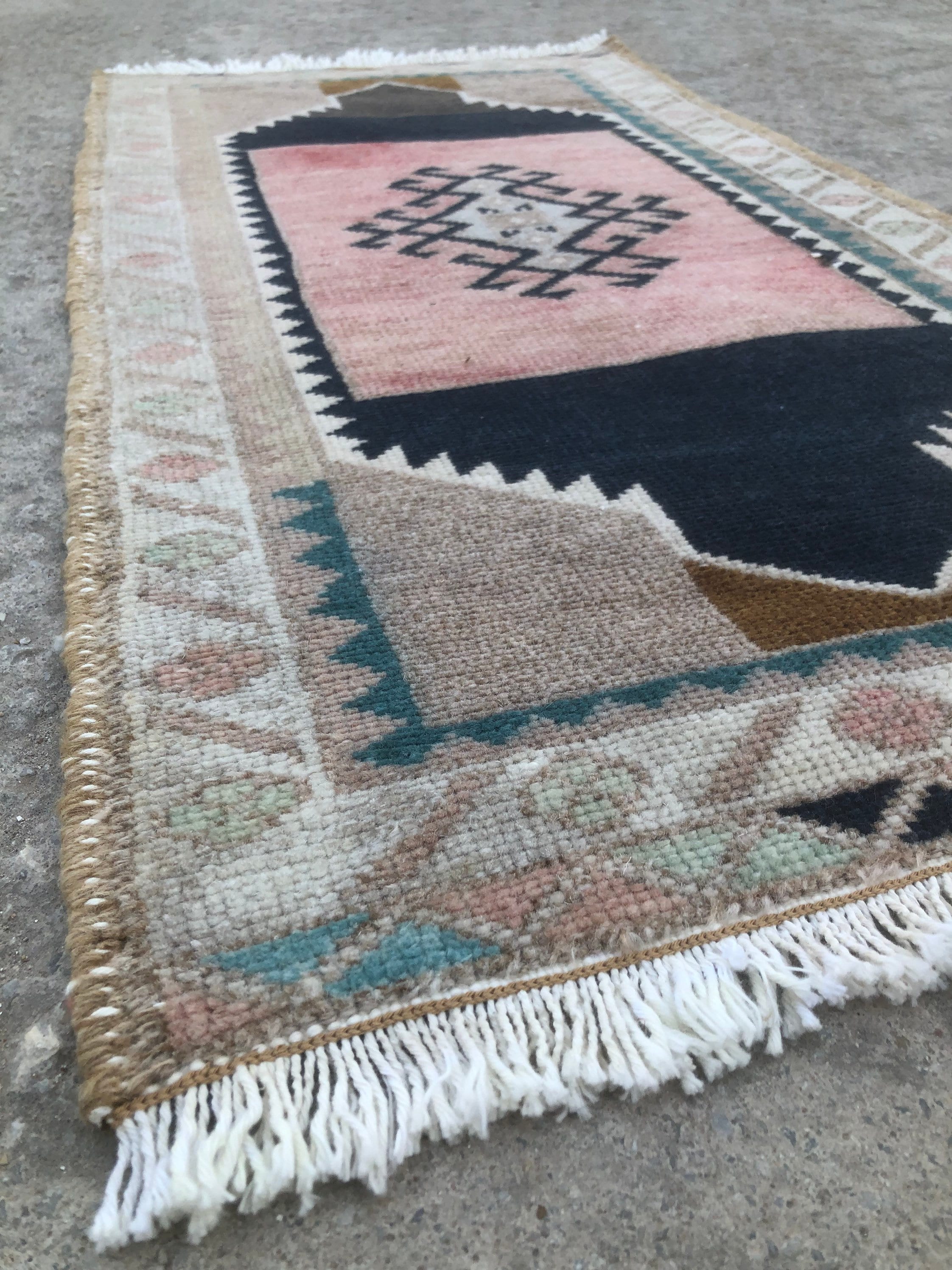 Vintage Oushak Rug Small Distressed Wool Door Mat 1ft7x3ft1