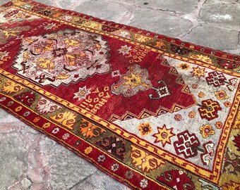 Handwoven Wool Oushak Rug: Vintage Turkish Bohemian Decor (4.3x9.5)