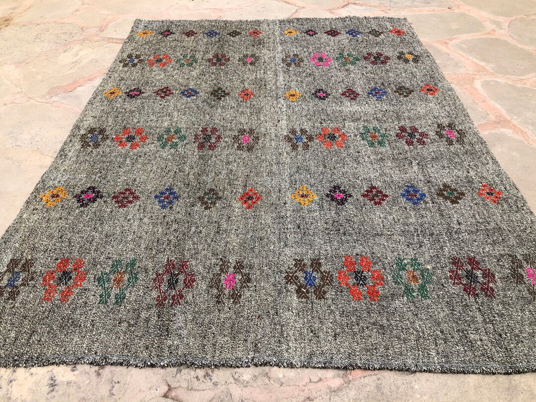 一点物ビンテージラグ・キリム（トルコ、アナトリア）167 x 189cm 一点物ビンテージラグ・キリム（トルコ、アナトリア）167 x 189cm