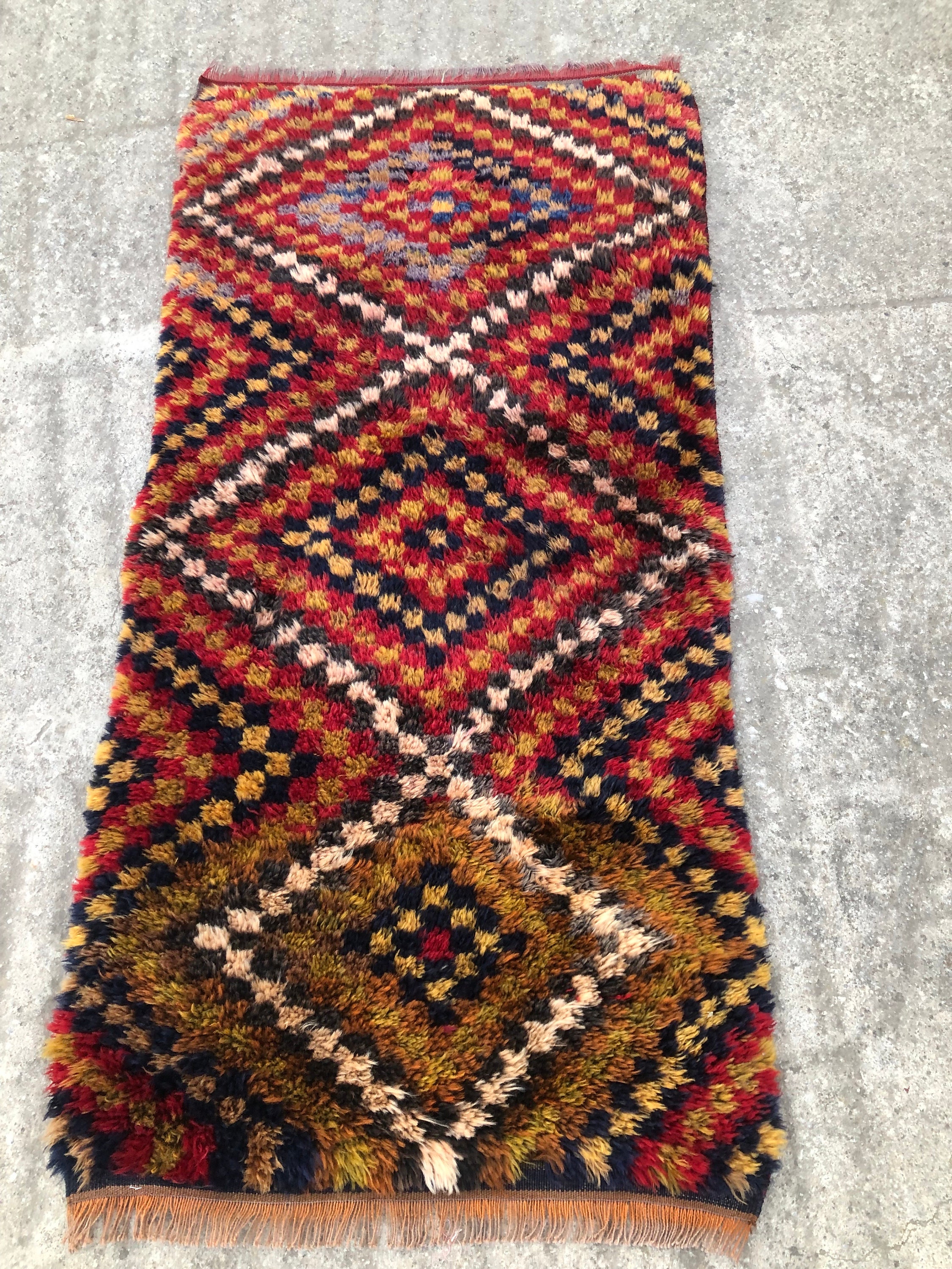 ヴィンテージ ベルベル モロッコ ラグ、カラフルなベニ・ウライン