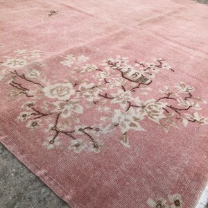 Vintage Handwoven Oushak Rug: 6&#39;7 x 9&#39;10 Wool Anatolian Rug