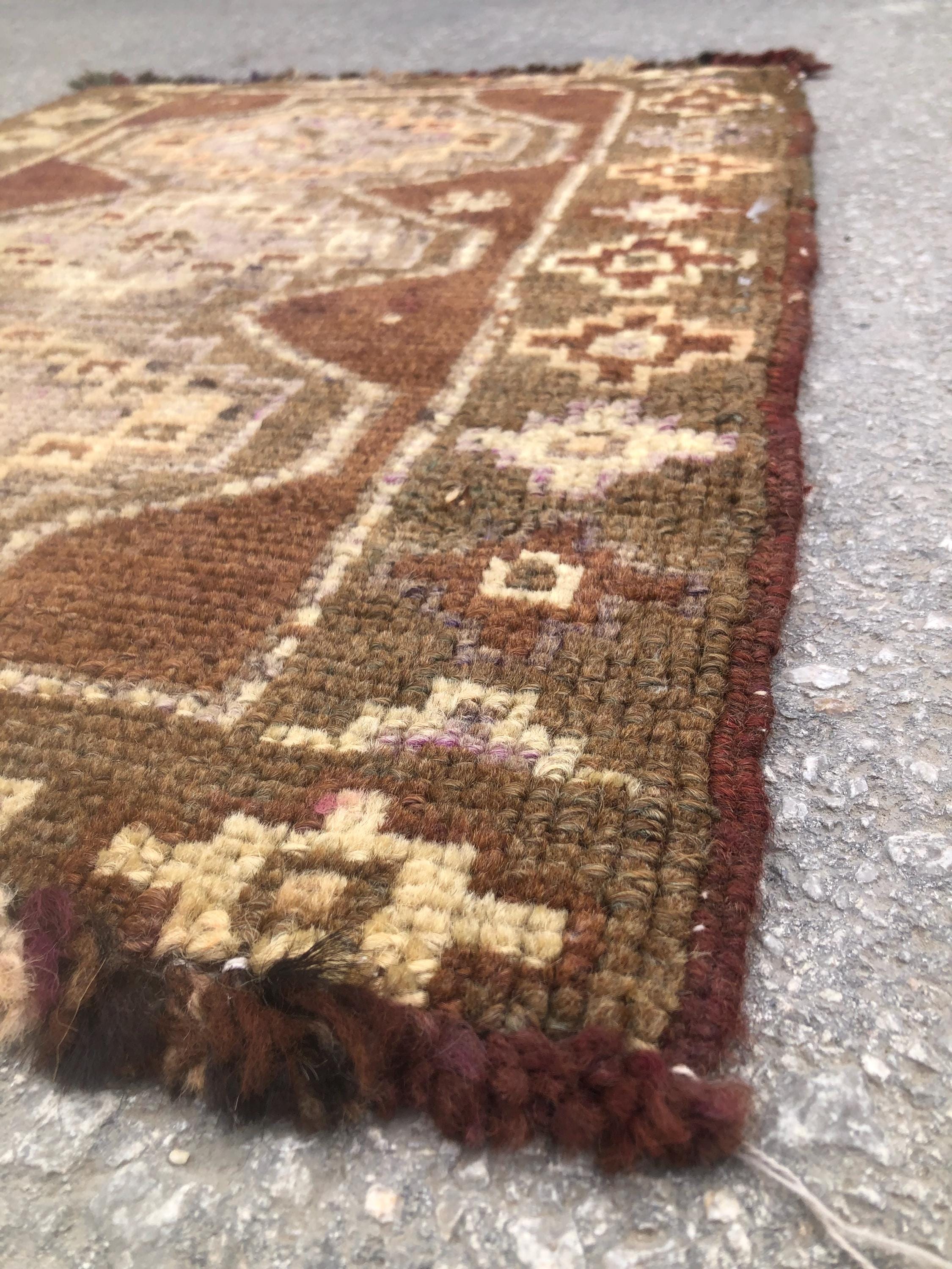 Bohemian small Turkish Vintage Rug, Small pink brown Rug, Oriental Rug, Home Decor Rug, Handwoven Vintage Rug, Bathroom rug, door mat rug,