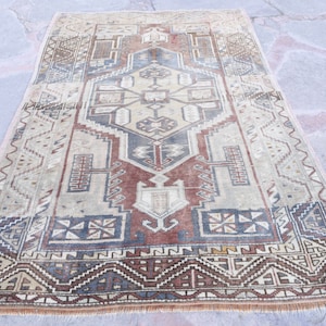 Rustic Vintage Oushak Area Rug, Pastel Oriental Carpet Rug, Handwoven Anatolian Old Rug, Living Room Decor Rug, Oushak Carpet Rug, 3&#39;9x5&#39;7