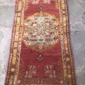 Guney Hamdmade Rugs, Tribal Turkish Rugs, Multi Colored Blue,  Orange Decorative Turkish Rug, Vintage Rug, oushak rugs 2’11 x 5’2