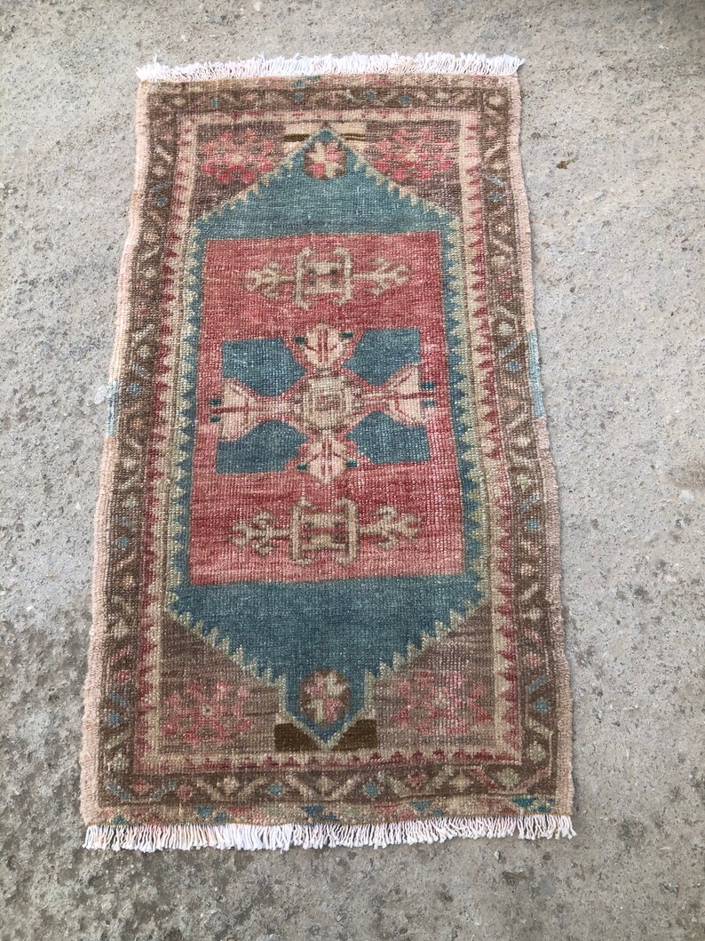 Tribal Ethnic Turkish Rug, Home Decor Rug, Vintage Handwoven Rug, Yastik, Kitchen Rug, Interior Design,Small Turkish Door Mat Rug, 18 x3 image 9