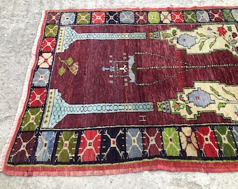 Vintage Turkish Wool Prayer Rug: Anatolian Meditation Rug