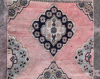 Vintage Oushak Runner Rug: Turkish Medallion Hallway Carpet (2.11x11.10 ft)