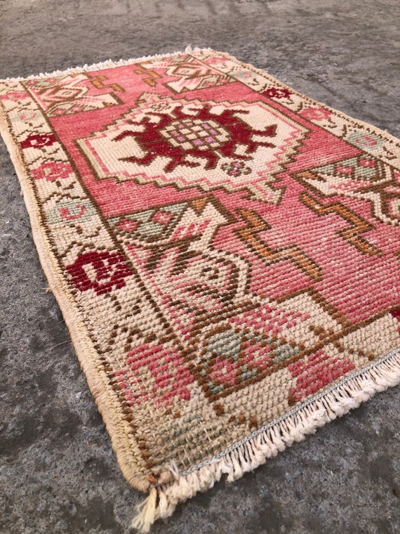 Türkischer Oushak Teppich: Kleiner Woll-Schreibtischteppich (40 x 70 cm)