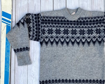 Gray DANISH northern star sweater - Made in Denmark excellent wool jumper - Vintage 80s winter alpine skiwear pullover - Women's M size