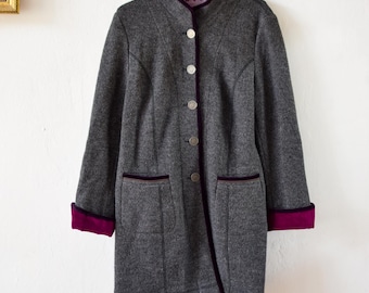 Elegant vintage woolen autumn Bavarian overcoat, Gray formal event topcoat - Women's MEDIUM size