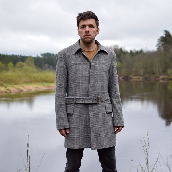 SWEDISH vintage checkered coat, Woolen retro midi coat, Men's belted 90s duster great coat - Men's MEDIUM size