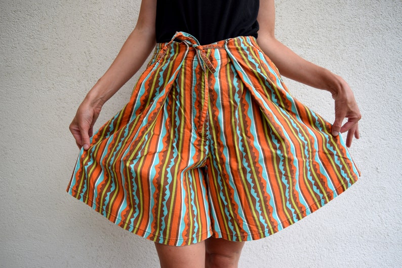 High waist summer skorts, 60s 70s bohemian shorts, striped hippie shorts, festival wear, M image 4