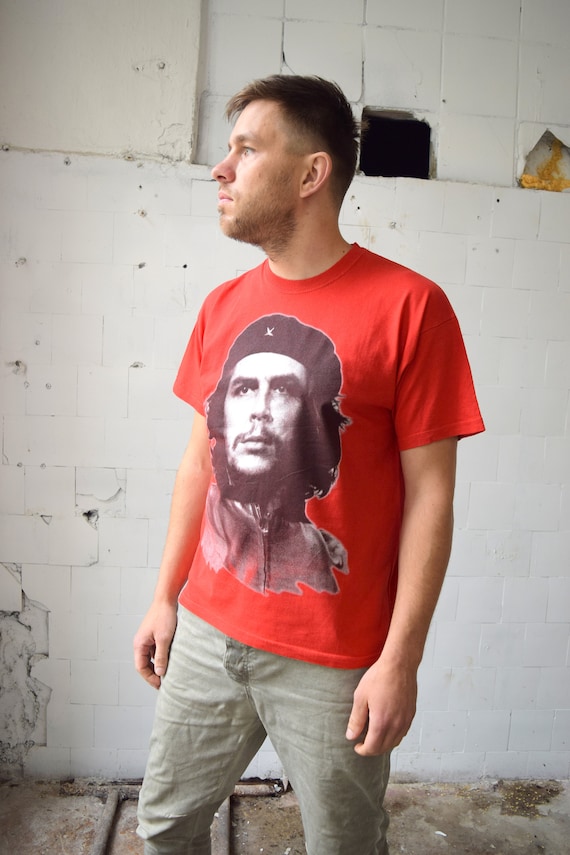 TumbleweedsATTiTUDE Che Guevara Shirt, Red T-Shirt, Graphic Shirt, Party Shirt, Hero Shirt, Festival Shirt, Iconic Shirt, Unisex, Size M/L