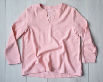 Vintage Handmade Pink Blouse: 80s Pastel V-Neck Top (Size M/L)