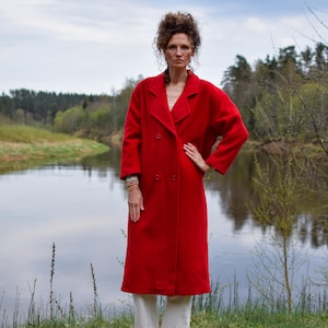 Vintage ENGLISH wool trench coat, Red retro Brittish formal event overcoat, Elegant 90s autumn coat - Women&#39;s MEDIUM size