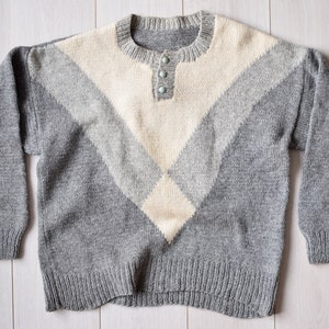 Gray wool sweater, hand knit 90s jumper, women's pullover sweater, geometric knit jumper, gift for her, oversize sweater, women's M