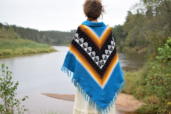 Navajo cape coat, Blue poncho, Vintage woolen fri… - image 4