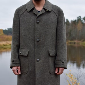 Gray vintage 80s plaid overcoat - Men's WESTBURY formal woolen topcoat - Warm winter retro jacket - Men's medium size