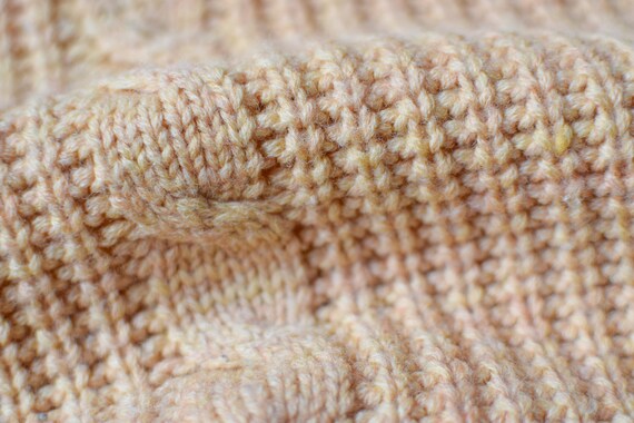 Light peach color handmade sweater, Hand knitted … - image 3