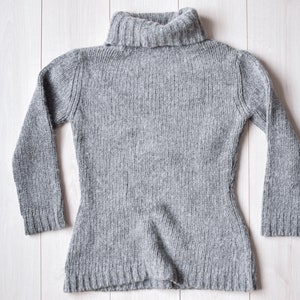 Gray turtleneck sweater, vintage pullover sweater, 90s oversize jumper, hand knit women's sweater, monochrome knitwear, capsule wardrobe, L